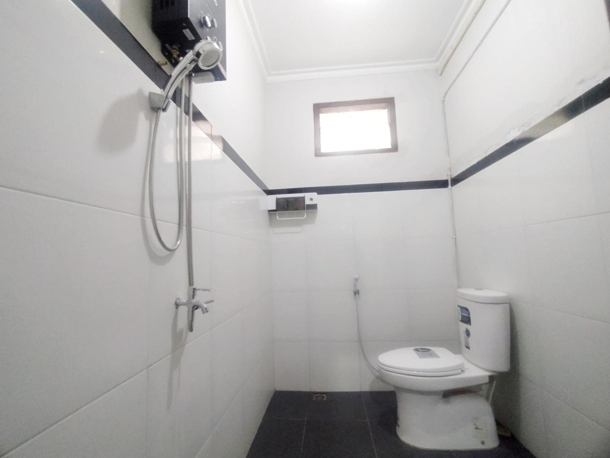 Reddoorz Syariah Near Stasiun Purwokerto Hotell Eksteriør bilde
