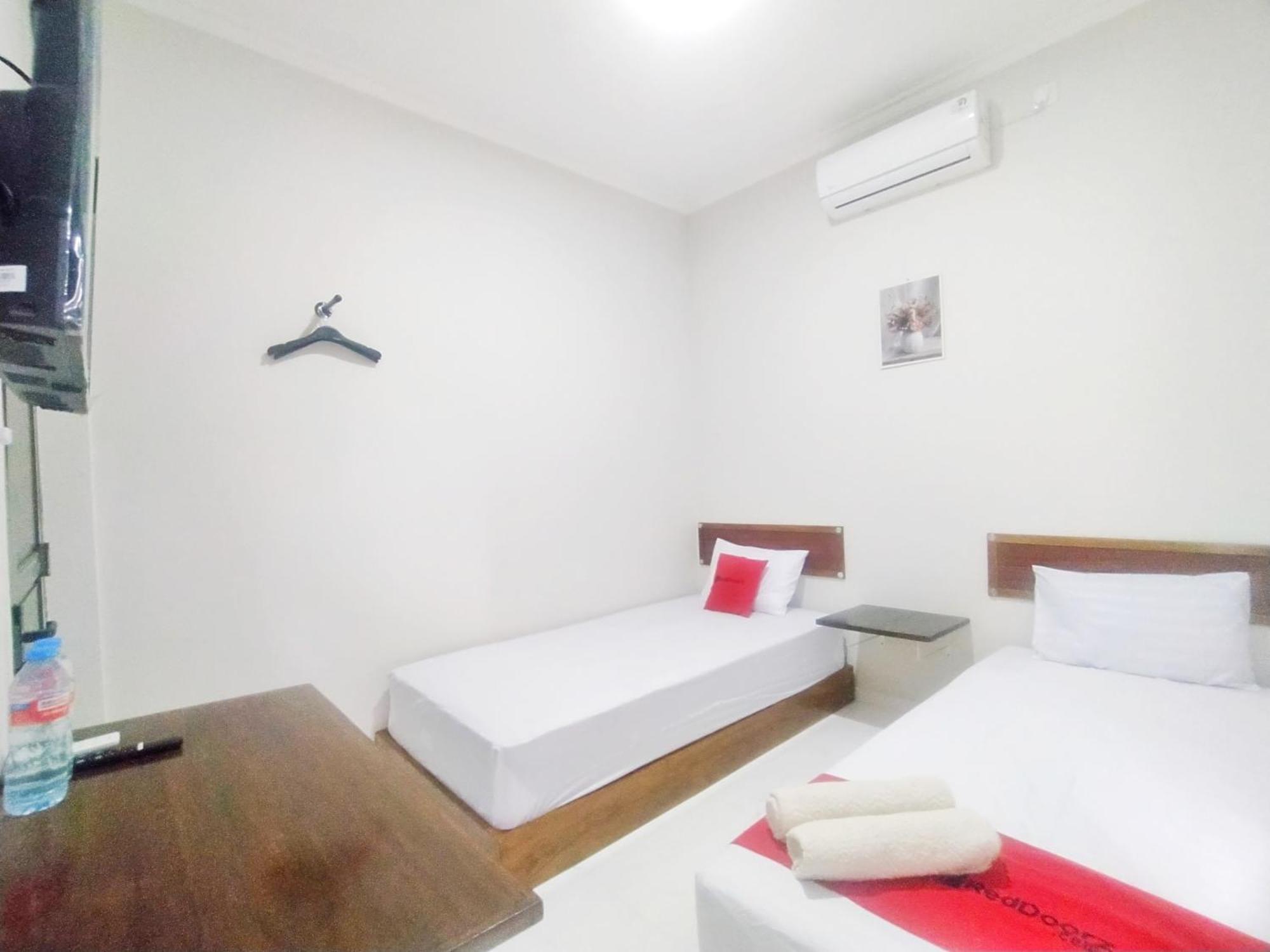 Reddoorz Syariah Near Stasiun Purwokerto Hotell Eksteriør bilde